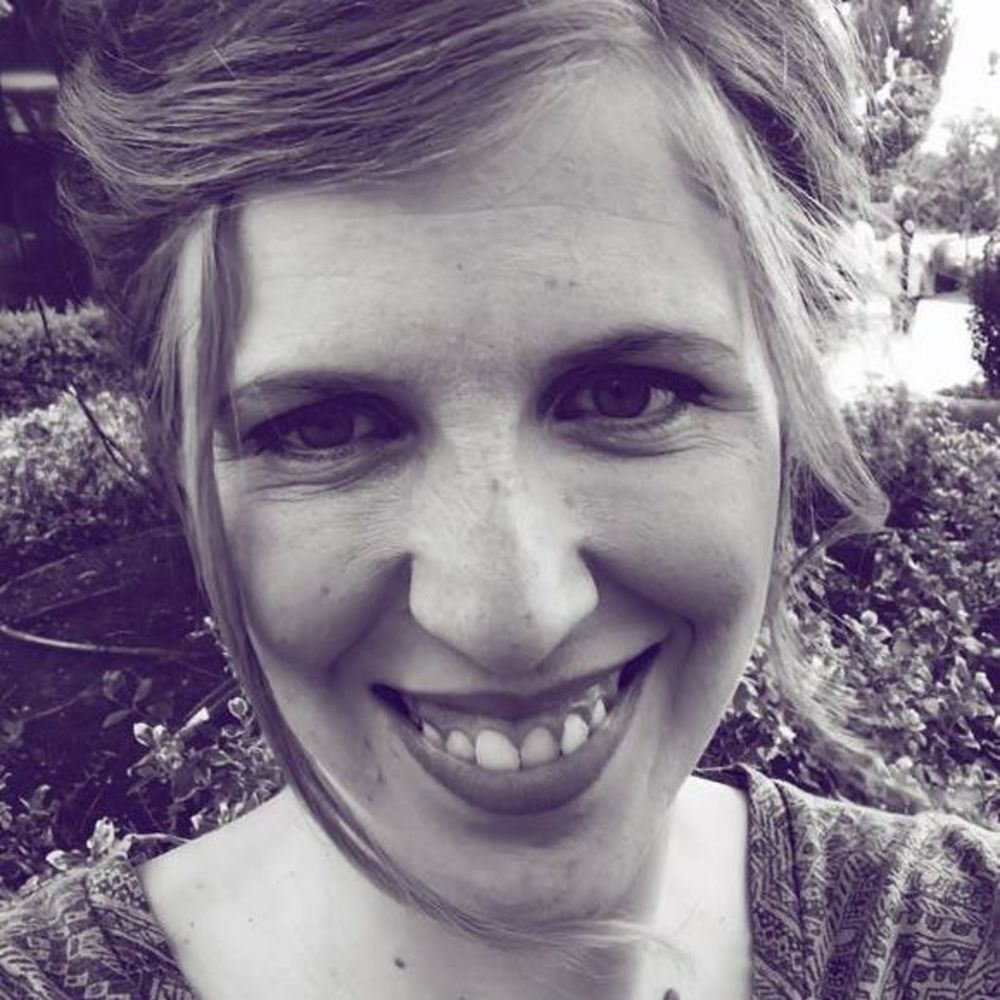 Meet your Posher, Elena